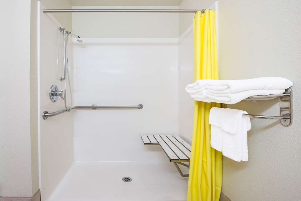 Microtel Inn & Suites By Wyndham Sainte Genevieve Ste. Genevieve Room photo